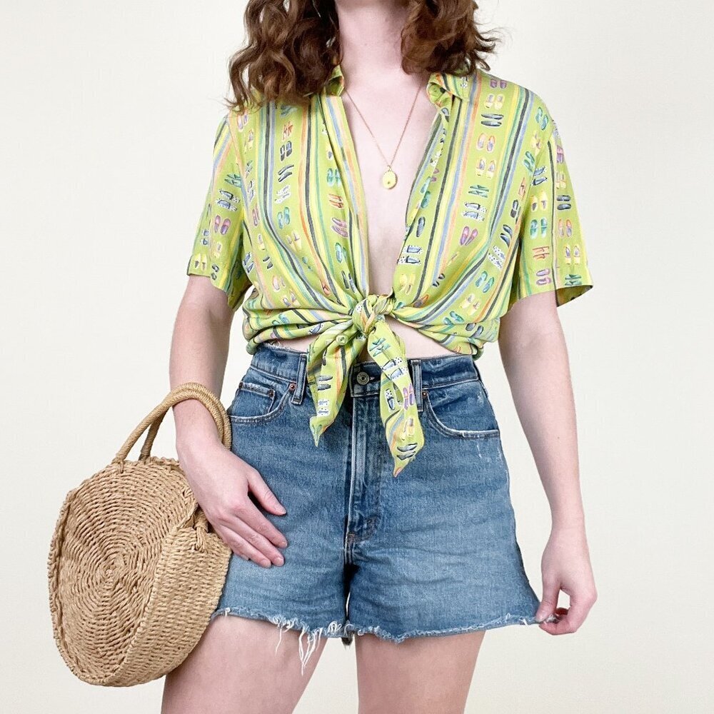 Vintage Novelty Shoe Print Button Up Blouse Oversized Top Hawaiian Shirt 90s Y2K